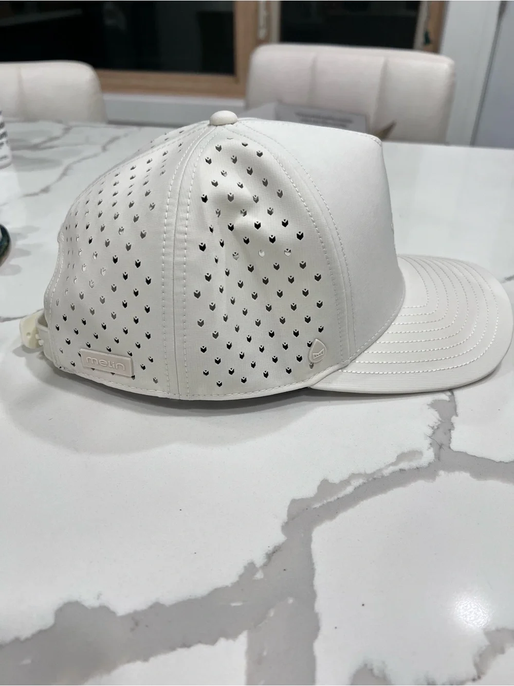 Melin / Olukai Collab Odyssey White